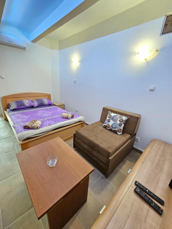 Booking Apartments Alone 1 Belgrad Zewnętrze zdjęcie